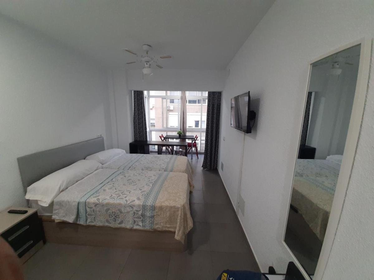 Apartamento Malaga Port المظهر الخارجي الصورة