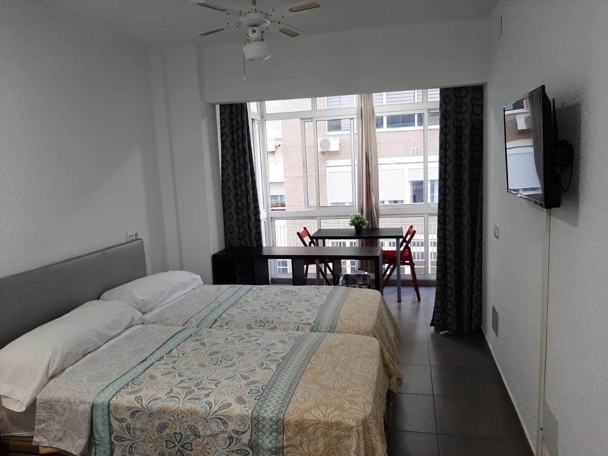 Apartamento Malaga Port المظهر الخارجي الصورة